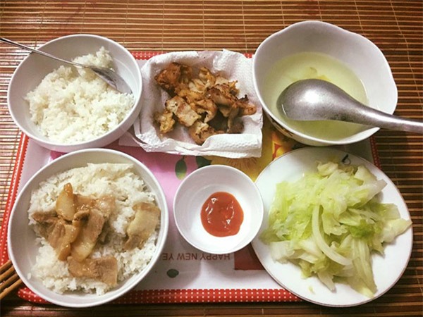 tu di cho, nau com cho vo sau sinh, anh chong 8x duoc chi em khen ngoi het loi - 10