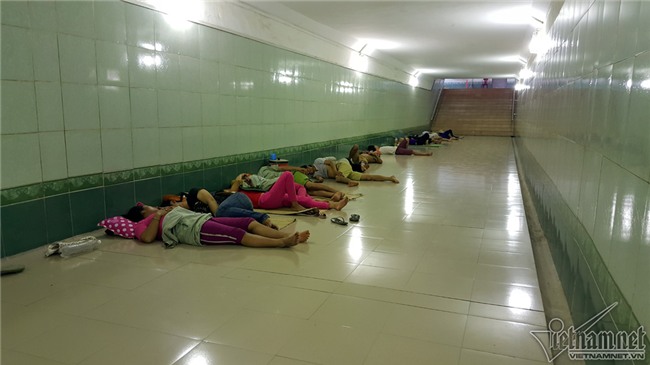 nắng nóng, nắng nóng kỷ lục, Hà Nội nóng kỷ lục, nắng nóng gay gắt, hầm đi bộ