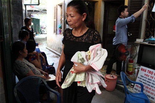 thuong tam nhung benh nhi vat lon voi nang nong hon 40 do o xom tro ngheo - 15