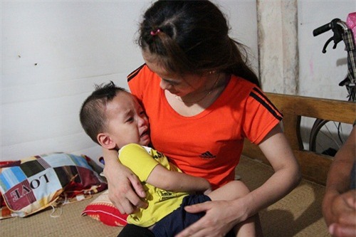 thuong tam nhung benh nhi vat lon voi nang nong hon 40 do o xom tro ngheo - 2