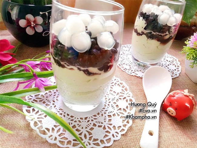 kem tuoi tra xanh dau den hap dan, can mot mieng, mat lim tim - 7