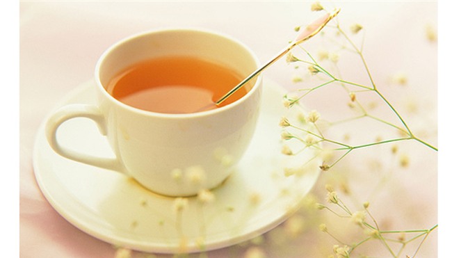 Chi uong mat ong kieu nay vao buoi toi mo thua day toi dau cung giam tu dau toi chan