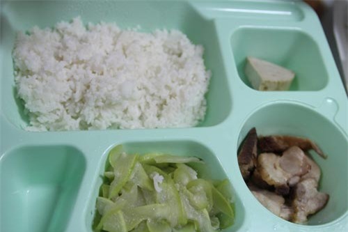 xot thuong canh me don than mac ung thu di can chat vat cham con bi ung thu mau - 3