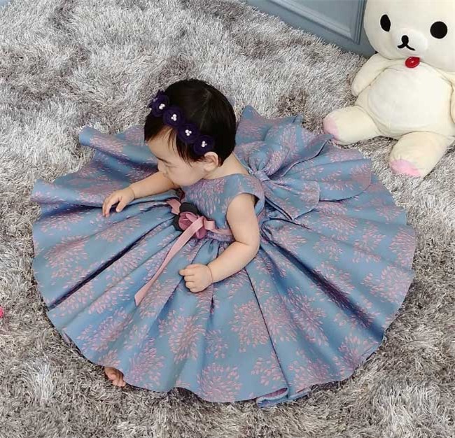 chi can nhin nhung chiec dam nay thoi, ban da muon sinh ngay mot dua con gai roi - 5