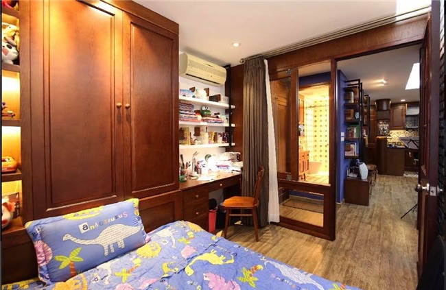 Người phán xử, Thuỳ Dương, Hồng Đăng