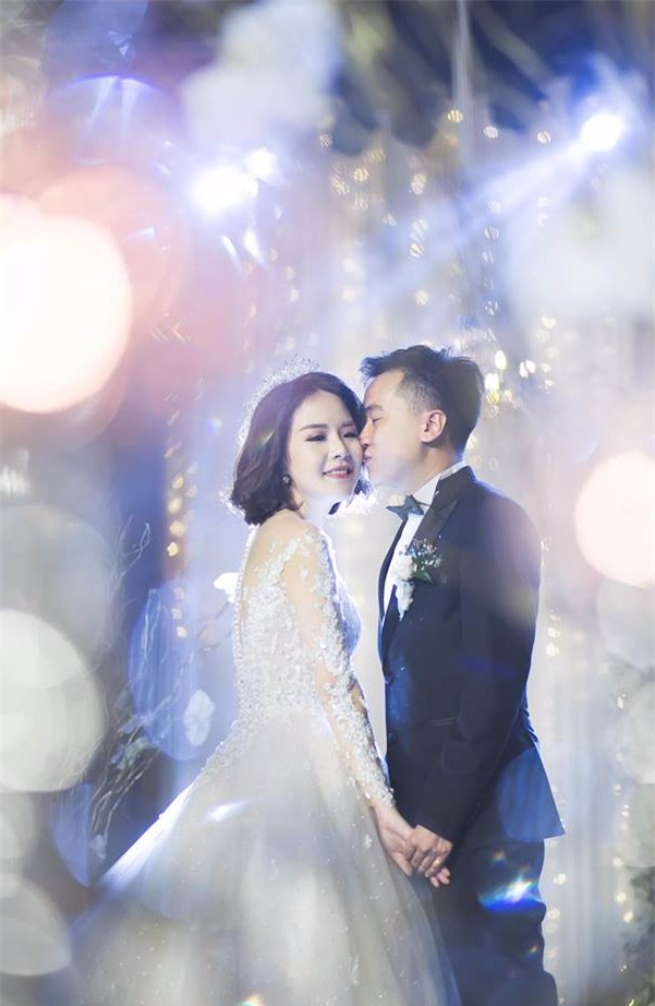 Đám cưới dát vàng của cặp đôi mới gặp lần 2 chàng đã khăng khăng đòi cưới - Ảnh 5.