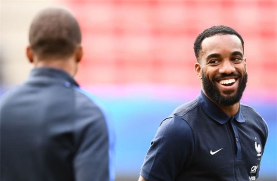Chi 50 triệu bảng, Arsenal quyết giật bom tấn đầu tiên - Ảnh 2.