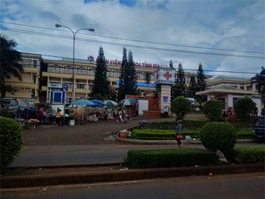 Phó chánh văn phòng HĐND tỉnh nghi uống thuốc độc tự tử - Ảnh 1.