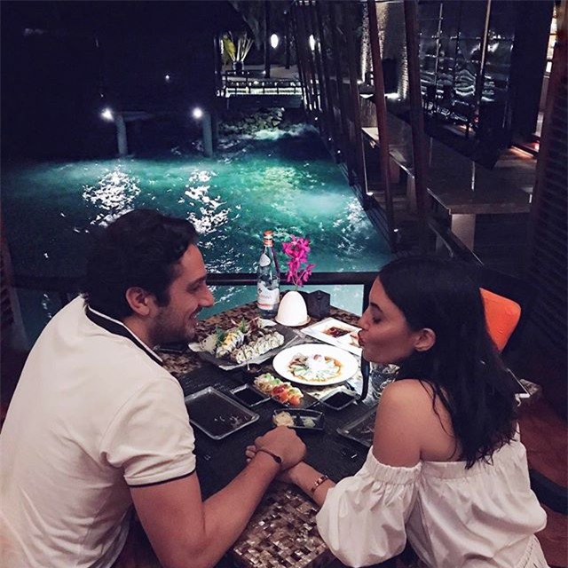 Phát ghen với cuộc sống xa hoa của những cô nàng xinh đẹp, lấy được chồng giàu lại biết cưng chiều vợ hết mực - Ảnh 10.