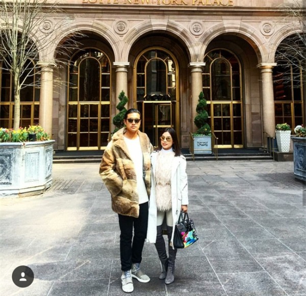 Phát ghen với cuộc sống xa hoa của những cô nàng xinh đẹp, lấy được chồng giàu lại biết cưng chiều vợ hết mực - Ảnh 17.