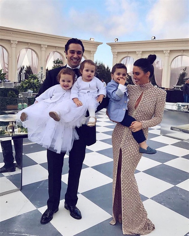 Phát ghen với cuộc sống xa hoa của những cô nàng xinh đẹp, lấy được chồng giàu lại biết cưng chiều vợ hết mực - Ảnh 6.