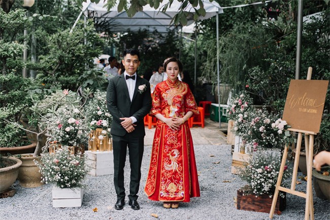 Một thập kỷ yêu và đám cưới “bá đạo” cô dâu mời nguyên dàn phù rể uống nước tương xá xị - Ảnh 2.