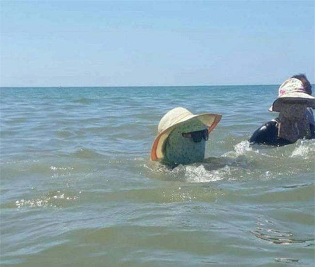 day la nhung hinh anh thoi trang chong nang "ba dao" nhat mua he nam nay - 5