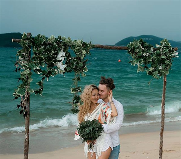 Chỉ một lần gặp, mỹ nữ Khánh Hòa khiến chàng Tây sang Việt Nam du lịch “ở luôn không về” - Ảnh 5.