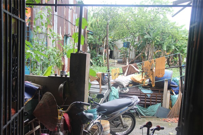 TP.HCM: Mẹ đi mua ve chai bảo con về trước, 2 bé gái sinh đôi 6 tuổi bị hàng xóm dâm ô - Ảnh 3.