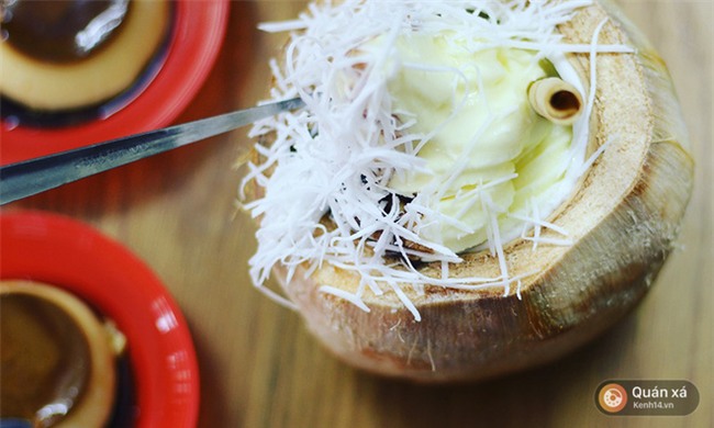 2 món ăn trong quả dừa đang cực hot ở Hà Nội bạn nhất định phải thử - Ảnh 4.