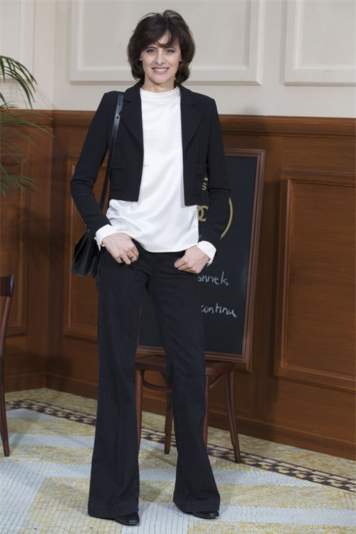 nguoi phu nu 60 tuoi nay khien hang trieu co gai tre phai xem lai minh - 5