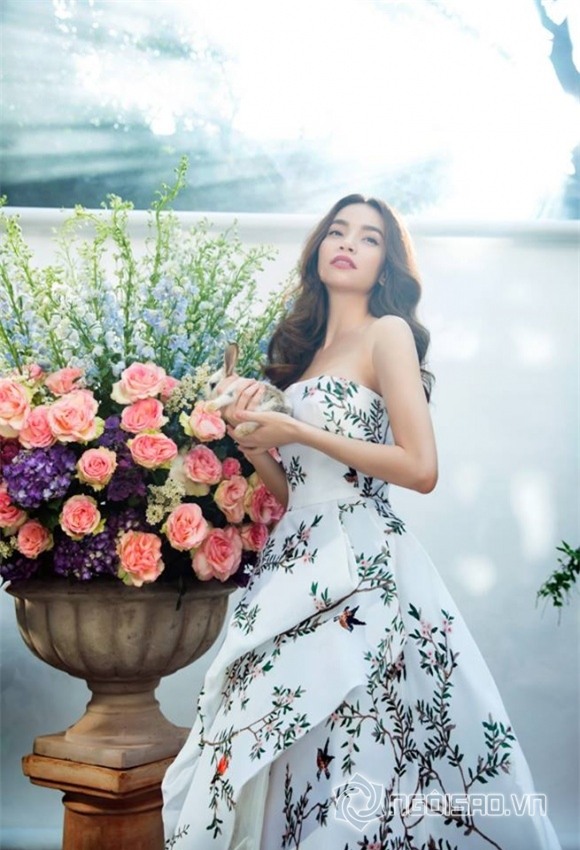 mỹ nhân Việt, Hồ Ngọc Hà, Ngọc Trinh, Midu, Lý Phương Châu