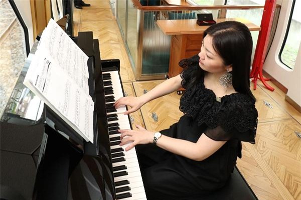 Chuyến du ngoạn 270 triệu đồng trên chiếc tàu sang chảnh độc nhất ở Nhật Bản - Ảnh 6.