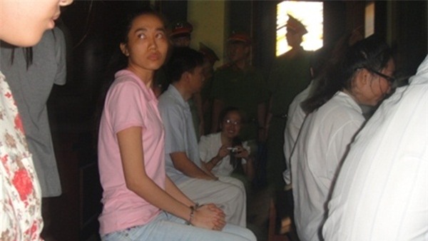 Người đẹp từng một thời làm bao gã đàn ông giàu có vung tiền mua vui trông “xuống sắc” hơn hẳn.