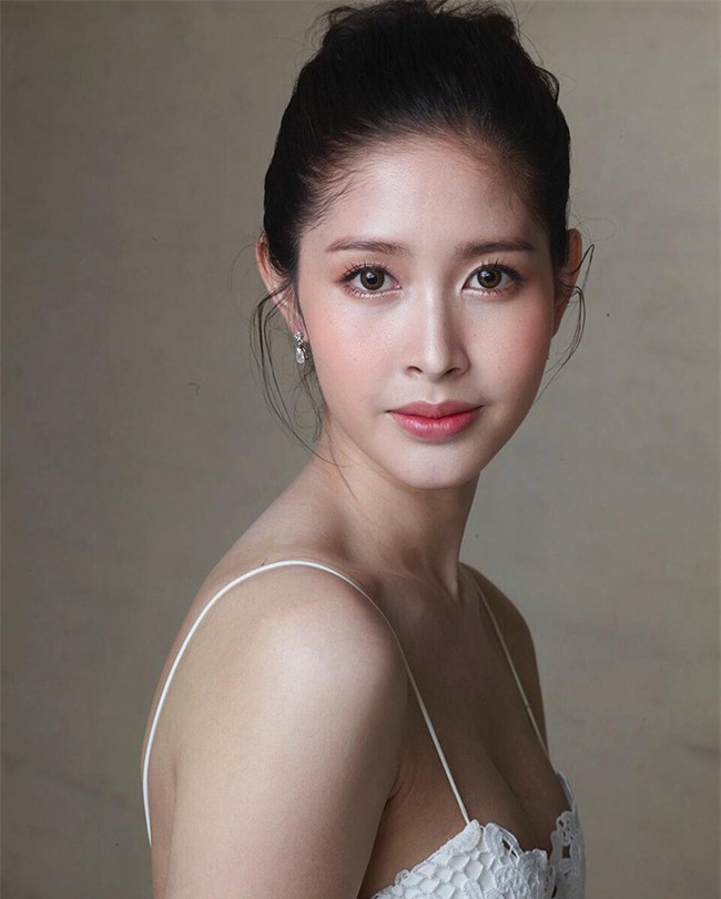 Nhan sắc đẹp tựa nữ thần của thí sinh Hoa hậu chuyển giới Thái Lan khiến phái nữ cũng phải ghen tị - Ảnh 1.