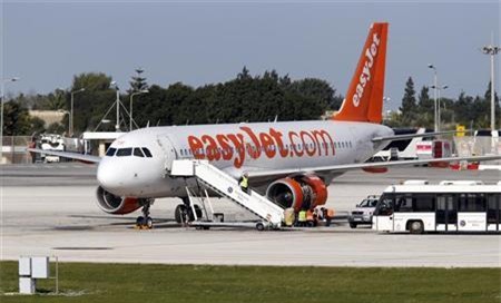 Máy bay hạ cánh khẩn vì cuộc nói chuyện lạ của hành khách - Ảnh 1.