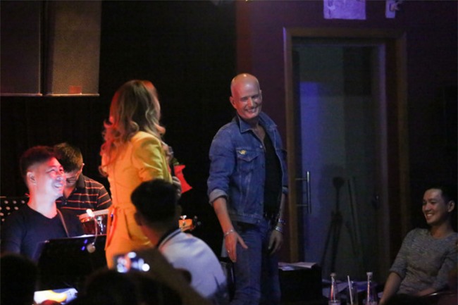 My Tam bat ngo khi duoc fan nuoc ngoai bay to tinh cam hinh anh 1