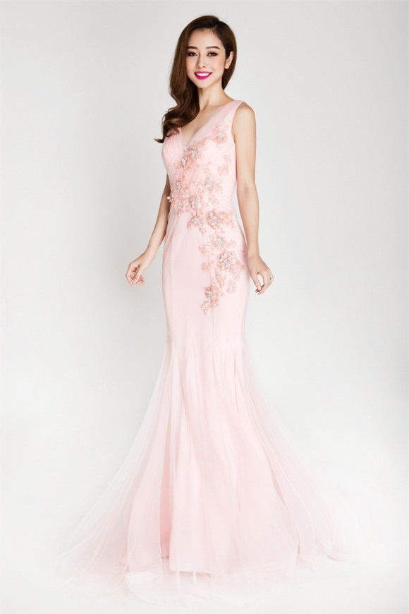 Hoa hậu jennifer phạm,hoa hậu châu á tại mỹ,jennifer phạm khoe thân hình đồng hồ cát