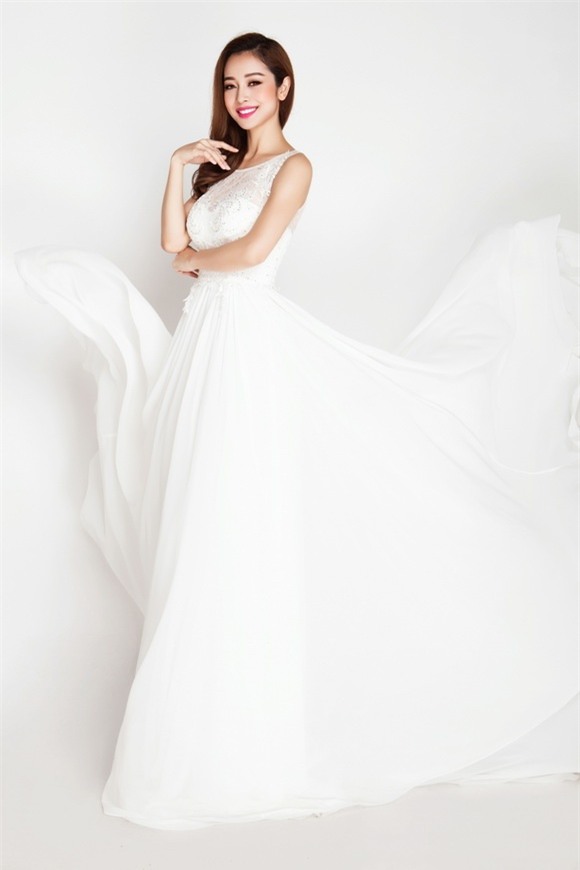 Hoa hậu jennifer phạm,hoa hậu châu á tại mỹ,jennifer phạm khoe thân hình đồng hồ cát