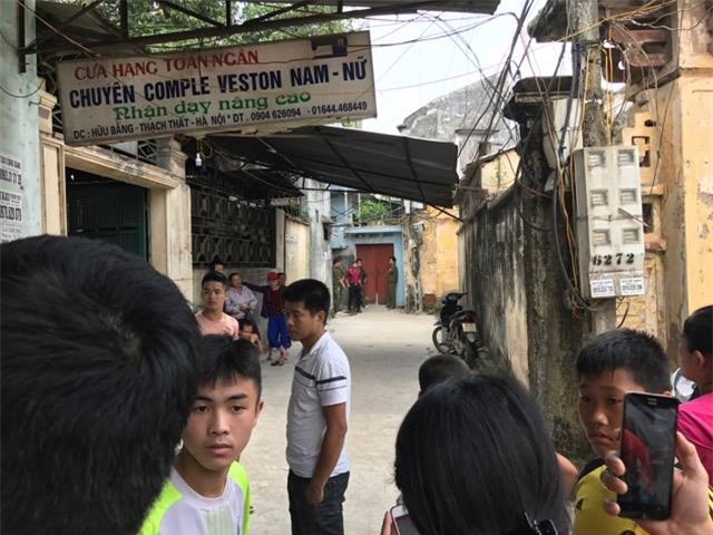 Vụ bé trai 35 ngày tuổi tử vong: Nghi bị sát hại vì có dòng chữ lạ trong nhà - Ảnh 6.