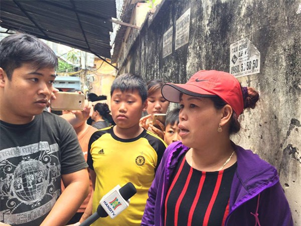 vu be 35 ngay tuoi tu vong trong chau nuoc o ha noi: "4h sang me chau van cho con trai bu" - 2