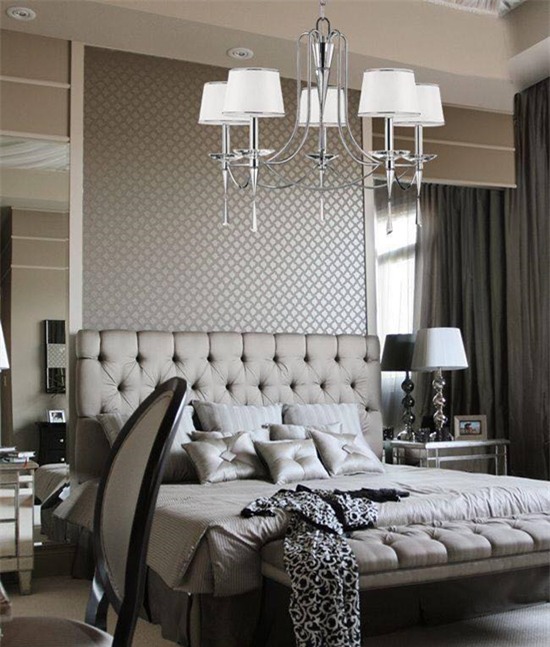 Ngọc Trinh, Khánh My, sao Việt