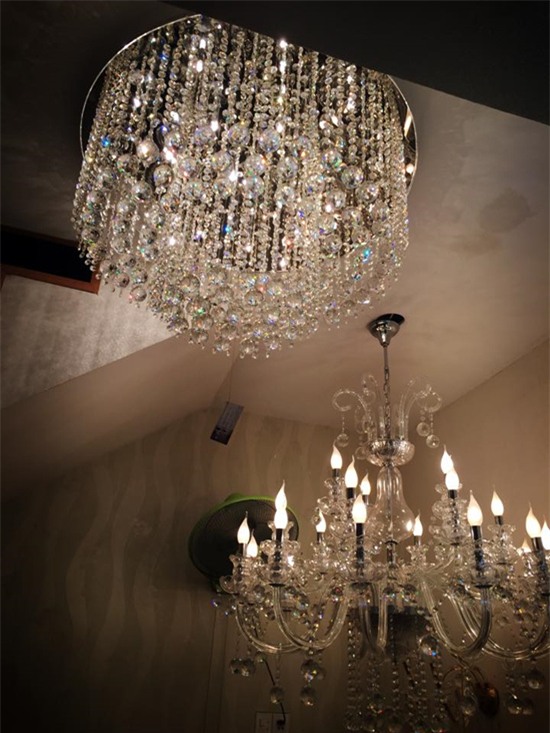 Ngọc Trinh, Khánh My, sao Việt