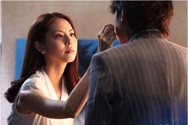 ngay nao anh cung mac comple di lam, ai ngo su that dau dieng dang sau - 2