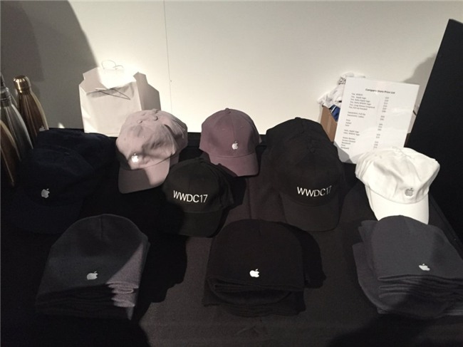 Nhung san pham Apple chi co the mua mot lan trong nam hinh anh 7