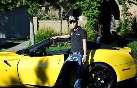 Dương Kon, Đỗ Bình Dương, thú chơi, Ngọc Thạch, siêu xe, xe siêu sang, Đỗ Văn Bình