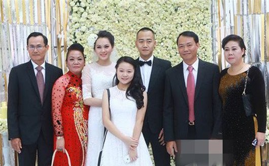 Dương Kon, Đỗ Bình Dương, thú chơi, Ngọc Thạch, siêu xe, xe siêu sang, Đỗ Văn Bình