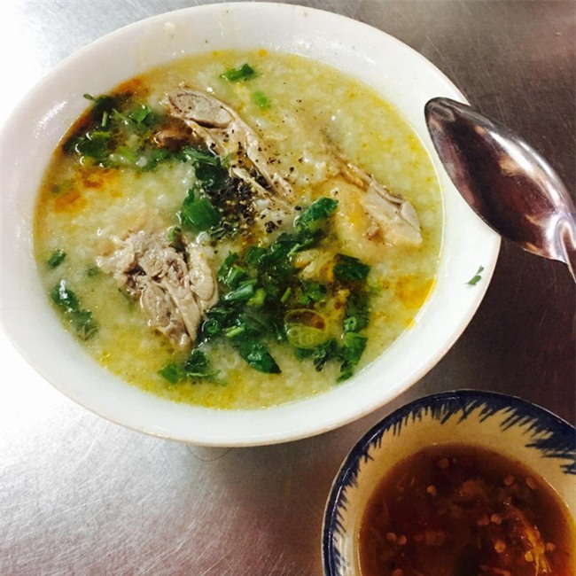 7 món ăn đường phố đến Hội An chưa ăn đủ thì đừng về - Ảnh 14.