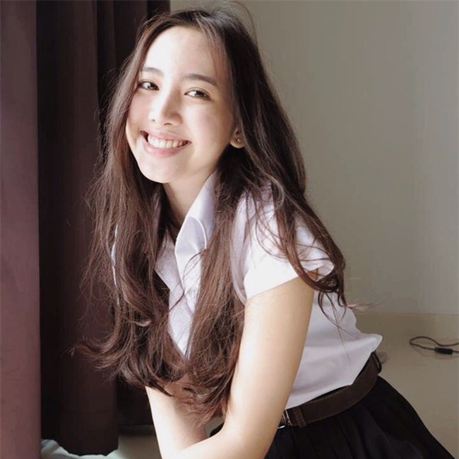 Chẳng cần xinh xuất sắc, cô bạn Thái Lan với nụ cười tươi như hoa hậu vẫn khiến người ta yêu thầm - Ảnh 3.