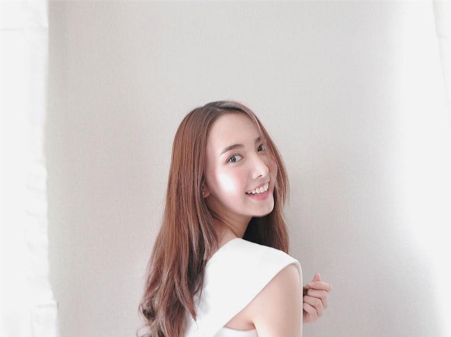 Chẳng cần xinh xuất sắc, cô bạn Thái Lan với nụ cười tươi như hoa hậu vẫn khiến người ta yêu thầm - Ảnh 8.