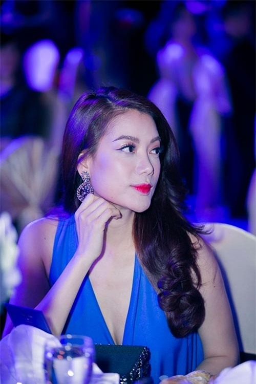 Dù chưa 1 lần nhận thẩm mỹ nhưng khuôn mặt của Trương Ngọc Ánh cứ lúc gọn lúc sưng - Ảnh 9.