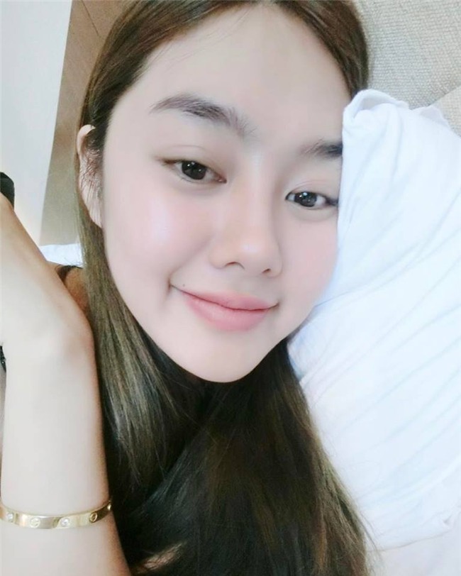 linh chi - ban gai lam vinh hai khoe da muot mong kem gi ngoc trinh hinh anh 5