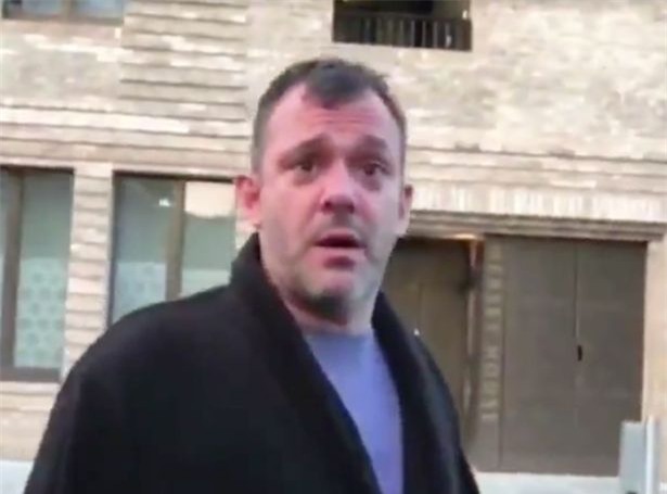 Người mẹ ôm 6 con nhảy từ tầng 21 xuống đất, 4 con thoát chết trong vụ cháy tại London - Ảnh 2.