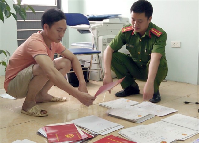 Ky su xay dung san xuat con dau, giay to gia thu loi 1 ty dong hinh anh 1