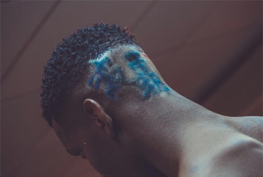 Pogba theo phong cách Trung Quốc trước mùa giải mới - Ảnh 1.