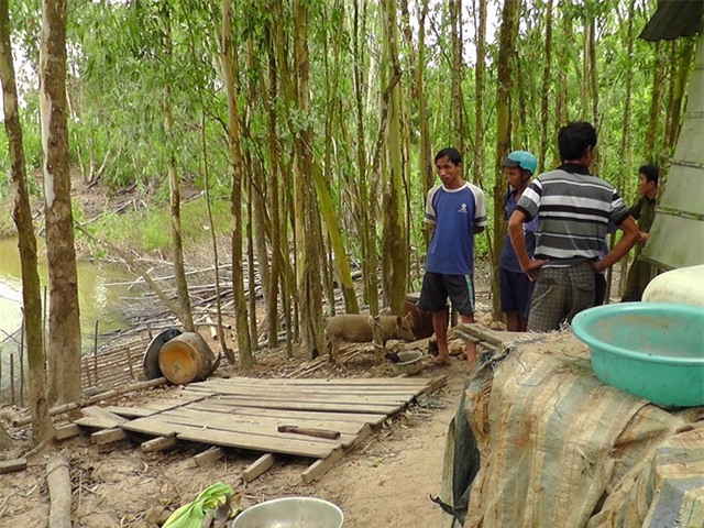 Hiện trường nghi cụ ông Lê Văn Ô. tự vẫn (ảnh: CTV)
