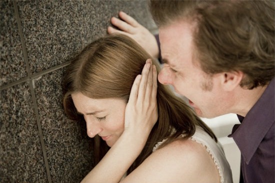 Chỉ vì nhắn tin cho chồng: Mình ra nhà nghỉ anh nhé mà tôi lĩnh hậu quả đắng ngắt - Ảnh 2.