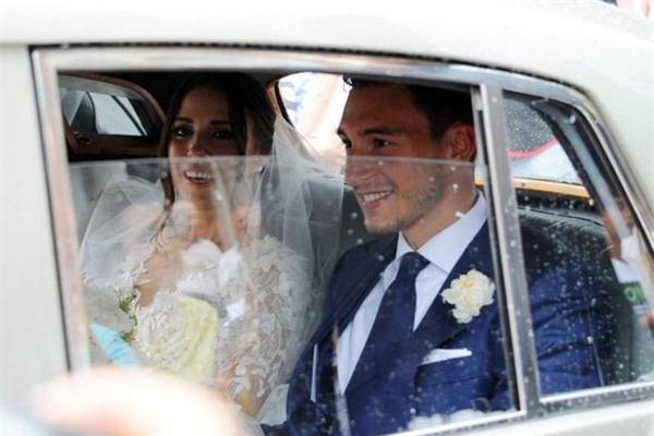 Lễ cưới lung linh của trai đẹp Darmian - Ảnh 7.