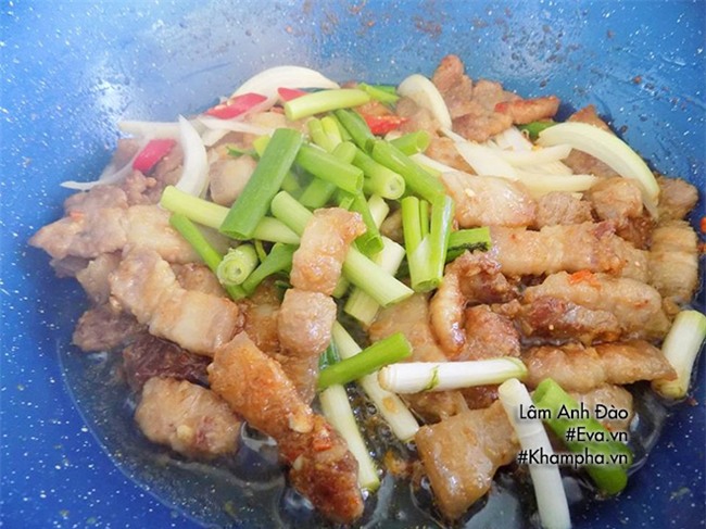 thit lon rim chao la mieng dua com ngay mua - 6