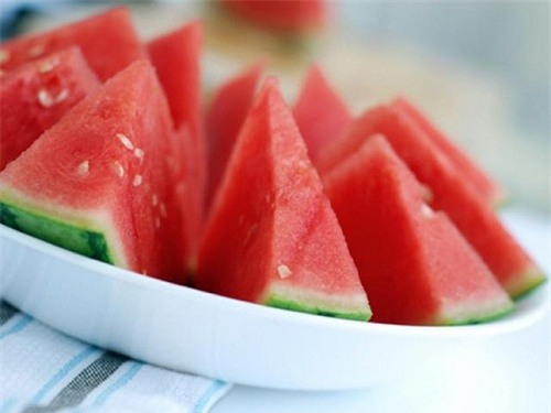 Diem mat 5 loai qua cang an nhieu cang giam can lai nang da trang 2 - 3 tone